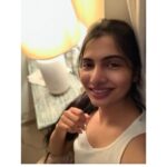 Avani Modi Instagram - Hey Siri, remove my makeup..! @avanimodiofficial #photography #photooftheday #pictureoftheday #nomakeup #nomakeupselfie #beauty #style #fashion #actor #model #girls #igers #love #peace #life #lifestyle #selfie #rain #avanimodiofficial