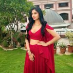 Avani Modi Instagram - All set to attend Film and Television Promotion council of India Hydrabad @ftpcindia awards. Thank you @chaitanyajanga sir. Styling : @beingstyl Assist styling: @gummadimeghana Outfit: @tirabynareshraj Photography: @lakshman_murthy99