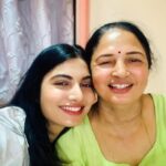 Avani Modi Instagram - This smile brightens up my day….everyday. Love you Maa ❤️ #happymothersday @alkamodicom