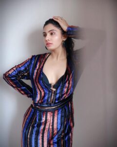 Avani Modi Instagram - By her stripes we are healed 

Captured by: @mayank99683 
MU&HAIR: @glam_bydisha 
Dress: @howwhenwearclothing 

#avanimodiofficial #photoshoot #look #love #life #live #instagram #instagood #style #fashion #beauty #actorslife #happiness