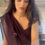 Avanthika Mohan Instagram - She moves like a snake😉 Costume @blaze__designs #instagram #reels #reelsinstagram #explore #bellydance #trending #trendingreels #reelsvideo #explorepage #tiktok #saree #meradilyepukareaaja #reelitfeelit