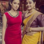 Avanthika Mohan Instagram - Such a sweetheart @meeraa_vishnu Wonderful episodes coming soon😍 @comedy__stars__official MUA @roshnistvm #asianet #actorslife #instagood #instagram #comedystars