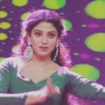 Avanthika Mohan Instagram - Comedy Stars Season 3 Please watch the full episode on Hotstar 💃 I wasn't prepared atal, on the spot they told me "You gotta dance" and select which ever song you need Trust me guys I was supper nervous but excited too. I worship dancing because dance makes me happy.It takes you to a different world,world of your own. ❤️ Thank you to the entire team of CSS3 Thank you Asianet 🙏😊✨ #instagram #instagood #dancer #dance #video #bellydance #asianet #thoovalsparsham