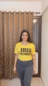 Avanthika Mohan Instagram - It’s absolutely okay if you don’t like me. Not everyone has good taste. Ouch!! 😁
 
Nails @dartistry.in 
Hair @hillview_beautyparlour 

#reels #instadaily #reelsinstagram #trending #trendingsongs #explore #explorepage #instagood #dance #dancechallenge #reelitfeelit #reelkarofeelkaro #reelsvideo