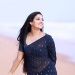 Avanthika Mohan Instagram - When one has a grateful heart,Life is so beautiful! 🧿 Outfit @blaze__designs MUA @hillview_beautyparlour Video courtesy @aneesh_motive_pix #reelsinstagram #video #trendingreels #reelsvideo #explorepage #reels #reelsinstagram #reelsindia #tiktok #mallu #dance #trending #reelitfeelit #sareelover #malayalam #mallu #mallureels #mollywood #malayali