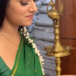 Avanthika Mohan Instagram - Vellake 💚 #trendingsongs ##sidsriram #telugusonglyrics #tollywood #trending #exploremore #lovesongs #telugumovie #musicalhits #telugudubsmash #actorslife #sonymusic_south #explorepage #fyp #video #musicvideo #tamil #instagram #instareels #reelsinstagram