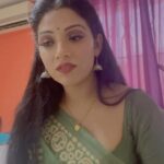 Avanthika Mohan Instagram - A question was asked to me by a follower This is my reply ❤️ I can count my people on one hand! And that’s more than enough,not everyone deserves a seat at the table of your life.Be careful who you open up to,only a few people actually care and rest are only their to bring you down. Above all,they will act as a victim.If you see a red flag don’t wait just remove them.I swear you’ll thank me! Stay away from “big time negative people”. Wallahi Habibis I’m at peace! 🫰🏽🧿 #runawayfromtoxicpeople #motivational #onlypositivevibes #loveisallyouneed #tedspeaker #motivationalspeaker #spreadpositivity #spreadlove #inspirationalquotes #motivationmonday #motivationalquote #love #inspirational #mindset #inspire #lifequotes #motivationquotes #instagram #quoteoftheday #positivevibes #goals #life #nevergiveup #successmindset #positivity #motivate #lifecoach #quote