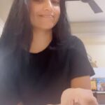 Avanthika Mohan Instagram - My son was cheering me up “mumma you can do it” well I did it What’s next? Inspired by this beautiful woman @dilaraa.s #dilara #dance #bellydance #balance #reels #instagram #instadaily #instagood #dancevideo #explore #explorepage #idontcare #videos #bumpyride #lovedance