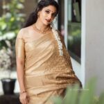Avanthika Mohan Instagram - Wish you all the bright rays of happiness, joy, and prosperity, Happy Vishu!🌼 MUA @roshnistvm #happyvishu #malayalee #traditionalwear #picoftheday