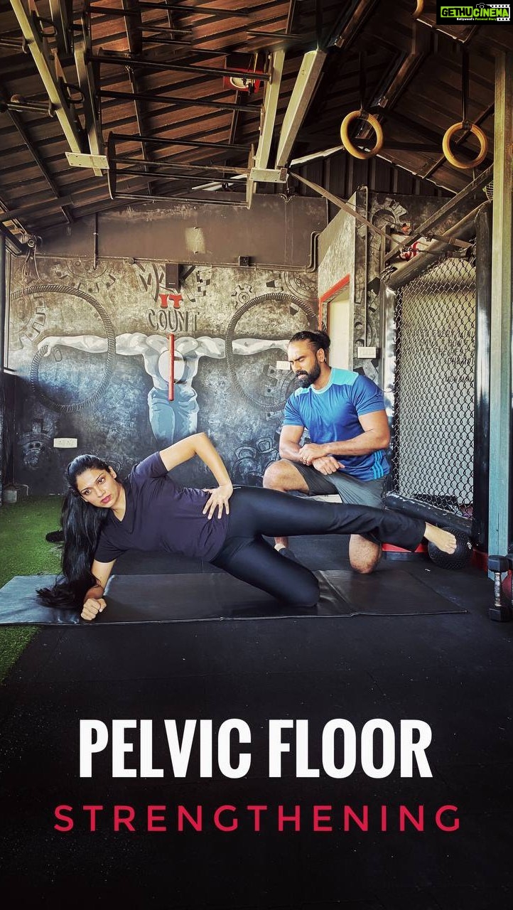 Avanthika Mohan Instagram - Pelvic floor exercises are among the most underrated exercises and when neglected,there are a lot of injuries happening especially among women!Here @avantika.mohan is perfectly executing these exercises that will surely help a lot of women out there.Note :These exercises can be performed by men as well!! Supplement sponsor @absolutenutritionofficial Edit myself and @sabariaj #pelvicfloor #womenshealth #pelvichealth #postpartum #pelvicfloorexercises #incontinence #pelvicpain #pregnancy #pelvicfloorhealth #fitness #pelvicfloorphysicaltherapy #pelvicfloordysfunction #postnatalfitness #postnatal #diastasisrecti #prolapse #health #physicaltherapy #kegels #physiotherapy #urinaryincontinence #core #postpartumbody #wellness #postpartumfitness #menopause #pilates #endometriosis #pelvicorganprolapse #corestrength