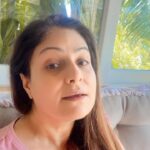 Ayesha Jhulka Instagram - Some opinions never change 🤷‍♀️🤓😂 #husband #wife #husbandandwife #wifey #banter #continues #lifelong #bond #compare #love #loveislove #live #happilyeverafter #aj #instagram #instagood #instadaily #instamood #laugh #funnyvideos #funnyreels #comedy #oflife #sundayfunday