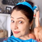 Ayesha Jhulka Instagram - Imagination is the only weapon in the war against reality. #imagine #imagination #reality #real #fantasy #hope #funnyvideos #funnyreels #funny #laugh #laughoutloud #lol #😂 #aj #instagram #instagood #instadaily #instamood #saturday #saturdays