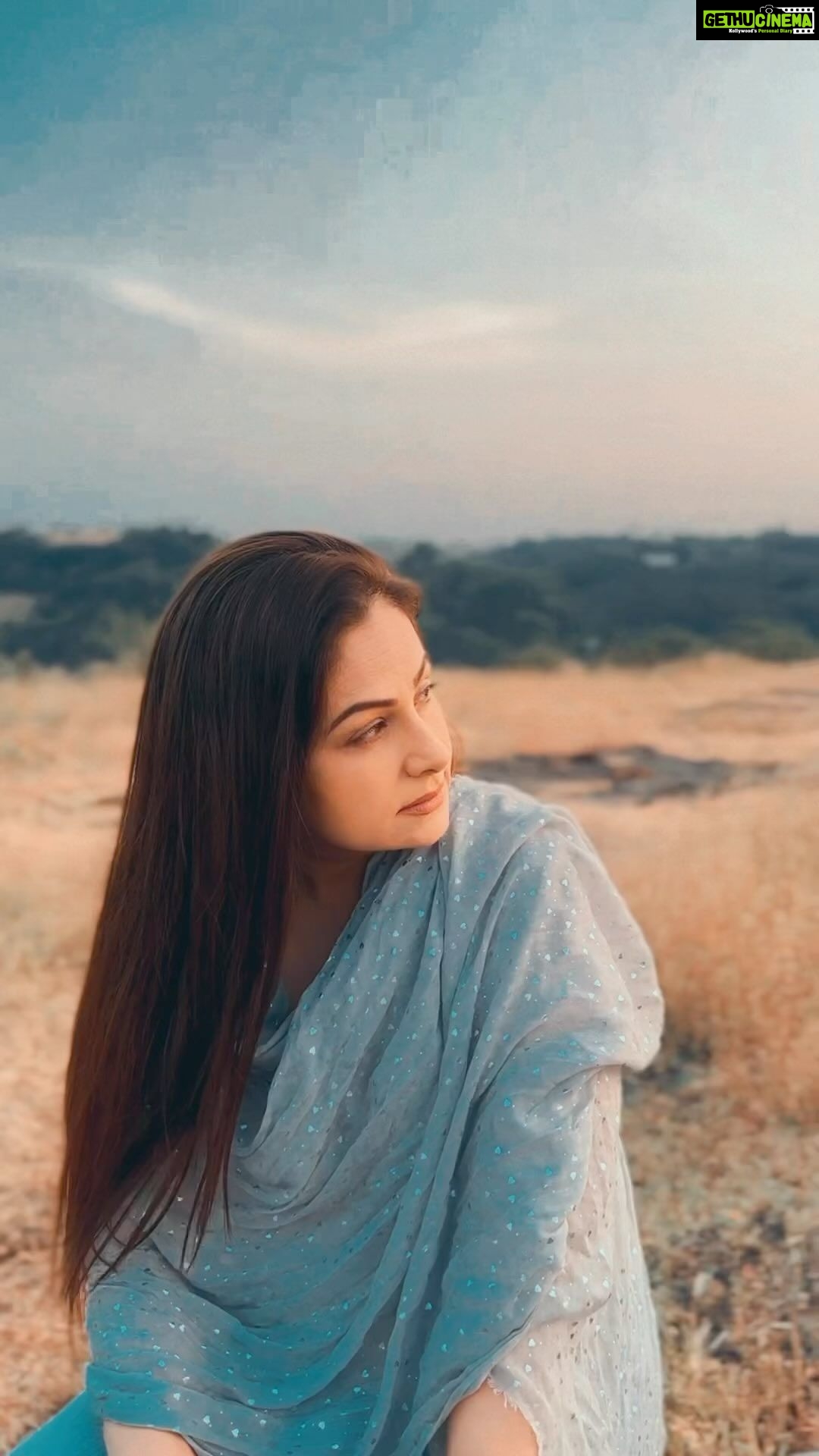 Ayesha Jhulka Instagram - “Surrender to what is. Let go of what was. Have faith in what will be.” ― Sonia Ricotte #peace #peaceful #peaceofmind #relax #think #spiritualawareness #move #ahead #aj #instagood #instagram #instadaily #instamood #sunday #sundayvibes