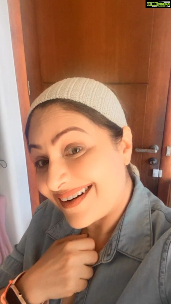 Ayesha Jhulka Instagram - I’m my Favorite Person 😜🥰 #me #myself #own #favourite #person #my #love #selflove #relationship #aj #instagram #instagood #instadaily #instamood #reelitfeelit #feelitreelit #feelings #reelsinstagram #confessions #tuesday