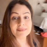 Ayesha Jhulka Instagram – Think twice, so that you can talk nice. 
😜🙈😂

#talk #less #listen #more #wise #wisewords #words #aj #instagood #instagram #instadaily #gyanopedia #follow #instamood #tuesday #tuesdaythoughts #tiptuesday #fun #funnyvideos #funnyreels