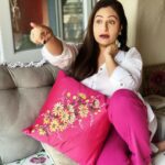 Ayesha Jhulka Instagram - “My style varies on my mood or the weather of the day.” #mood #moods #laugh #smile #think #confused #happy #relax #chill #aj #photooftheday #instagram #instagood #instadaily #live #life #wednesday #wednesdaywisdom