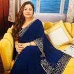 Ayesha Jhulka Instagram – Life does not come with instructions on how to live, but it does come with trees, sunsets, smiles and laughter 😊😁

#smile #smiles #laughter #laugh #laughing #laughoutloud #smile😊 #smilemore #laughs #life #aj #photooftheday #instagood #instagram #instadaily #instamood #friday #friyay