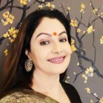 Ayesha Jhulka Instagram - “A simple smile. That’s the start of opening your heart and being compassionate to others.”— Dalai Lama #smile #passion #kindness #compassion #easy #effort #peace #contagious #aj #photooftheday #instagood #instagram #instadaily #insta #thursday #thursdayvibes