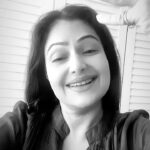 Ayesha Jhulka Instagram - Life is the name, Chaos is the game…😝🤣 #chaos #life #bringiton #confused #complicated #unpredictable #funnyvideos #funnyreels #funny #comedy #comedyvideos #comedyreels #aj #instagood #instagram #instadaily #insta #feelitreelit #wednesday #wednesdaywisdom #🤣 #😜