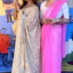 Ayesha Jhulka Instagram - Mera Surprise unka Shock 😂 #radiocity #saasbahu #sassybahu #marriage #slacker #surprise #rjarchana #happyfamily #conditionsapply #daughter #fun #funnyvideos #funny #laugh #aj #instagood #instagram #instadaily #monday #mondaymood #funday