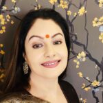 Ayesha Jhulka Instagram – “A simple smile. That’s the start of opening your heart and being compassionate to others.”— Dalai Lama

#smile #passion #kindness #compassion #easy #effort #peace #contagious #aj #photooftheday #instagood #instagram #instadaily #insta #thursday #thursdayvibes