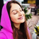 Ayesha Jhulka Instagram - Sometimes I have loved the peacefulness of an ordinary Sunday. #sometimes #peaceful #relaxed #normal #sunday #weekend #photooftheday #smile #smiles #instagood #instagram #aj #happy #content #instadaily #insta