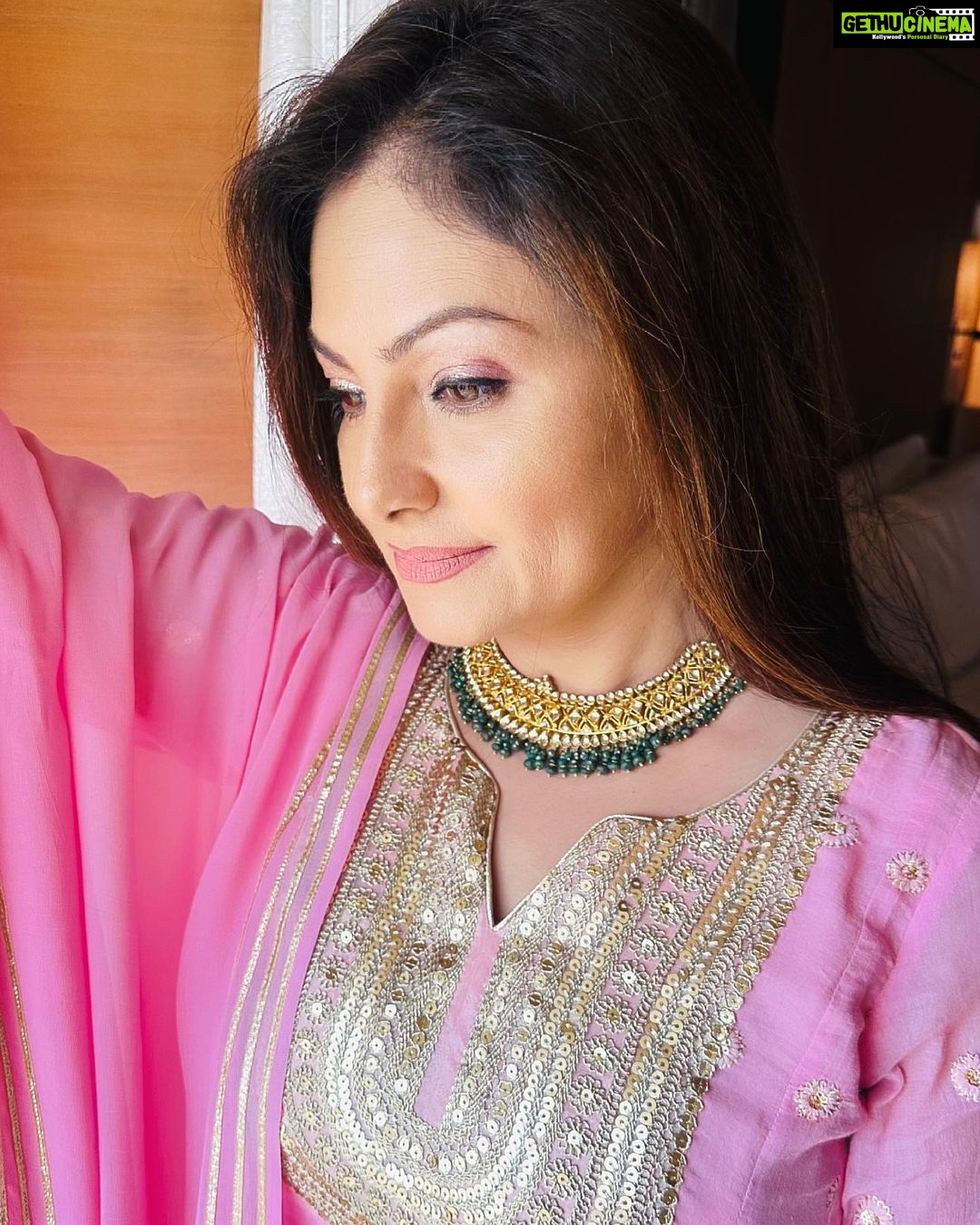 Ayesha Jhulka Instagram - She is a dreamer, she is a believer, she is a doer, she is an achiever, and she is You. 💕Happy Women’s Day to all the wonderful women out there!! Makeup @durgasingh2163 Hair @shparveen347 Outfit @bobbyk_india Photographs @evita_dsouza Managed @deepalikhetan #woman #women #lady #ladies #womanpower #power #powerful #elegant #believer #beautiful #respect #courage #achieve #strength #photooftheday #aj #instagood #instagram #insta #womenempowerment #womensupportingwomen #womensday #wednesday