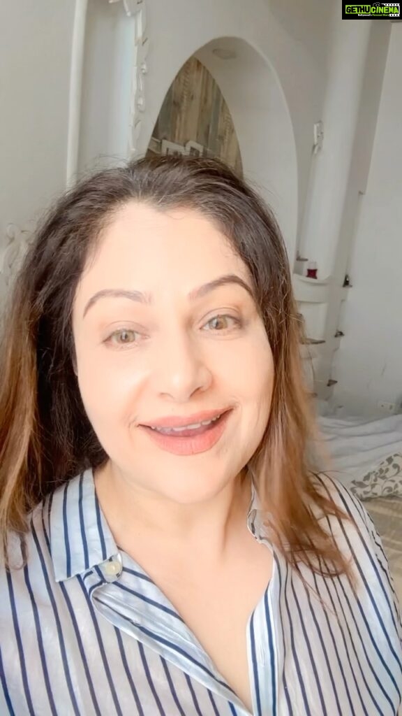Ayesha Jhulka Instagram - Those who are weak don’t fight. Those who are strong might fight for an hour. Those who are stronger still might fight for many years. The strongest fight their whole life. They are the indispensable ones 😂🙈😃😝😜 #fight #fights #fighter #fightclub #weak #strong #strength #funny #aj #funnyvideos #funnyreels #instagood #instagram #instadaily #tuesday #tuesdaythoughts