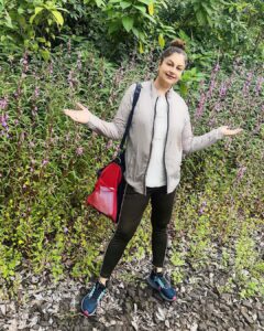 Ayesha Jhulka Instagram - Happiness is the highest form of health - Dalai Lama