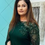 Ayesha Jhulka Instagram – “Happiness is a direction, not a place.” — Sydney J. …

Costume @bobbyk_india 
Makeup @samina_makeupmagic_04 
Hair @shparveen347 

#green #onset #shoot #shooting #photooftheday #india #talent #talented #aj #instagram #instagood #instadaily #insta #sunday #show @sonytvofficial #tonight #sundayfunday