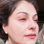 Ayesha Jhulka Instagram - Left profile or Right🤔…I’m not lazy. I’m just on my energy saving mode.😜 #right #left #leftrightleft #profile #picture #photooftheday #photoshoot #mornings #lazy #fresh #aj #instagram #instagood #instadaily #instamood #instalove #tuesday