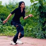 Ayli Ghiya Instagram - Love Stereo Again ❤️ #lovestereoagain #tigershroff #shufflegirl #aylighiya