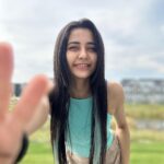 Ayli Ghiya Instagram - Chicago Vibes ☮️ Who amongst you all are from Chicago? And any fall events happening in next 2 weeks/weekends? Should I plan some Meet & Greet🤔 just wondering if I’ll meet more fans/friends from Chicago this time too💃🏻💃🏻 Ps: met quite a few last year! Made a lot of friends last yr and this time as well already💃🏻💃🏻 but can’t wait for what unknown unexpected experiences gonna come my way in the next 2-3 weeks💃🏻💃🏻 Wohoo #excited 🔥 Naperville, Illinois