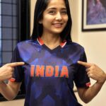 Ayli Ghiya Instagram - Rocking the HRX World Cup Edition tee like a boss! 🌟 Grab yours now on @myntra and join the winning squad! 🇮🇳🏆 #HRX #KeepGoing #Cricket #India #TeamIndia #Myntra #WorldCup