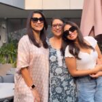 Barkha Bisht Sengupta Instagram – Hello Family … ♥️ 

@aparnashailen @pushkinshailen