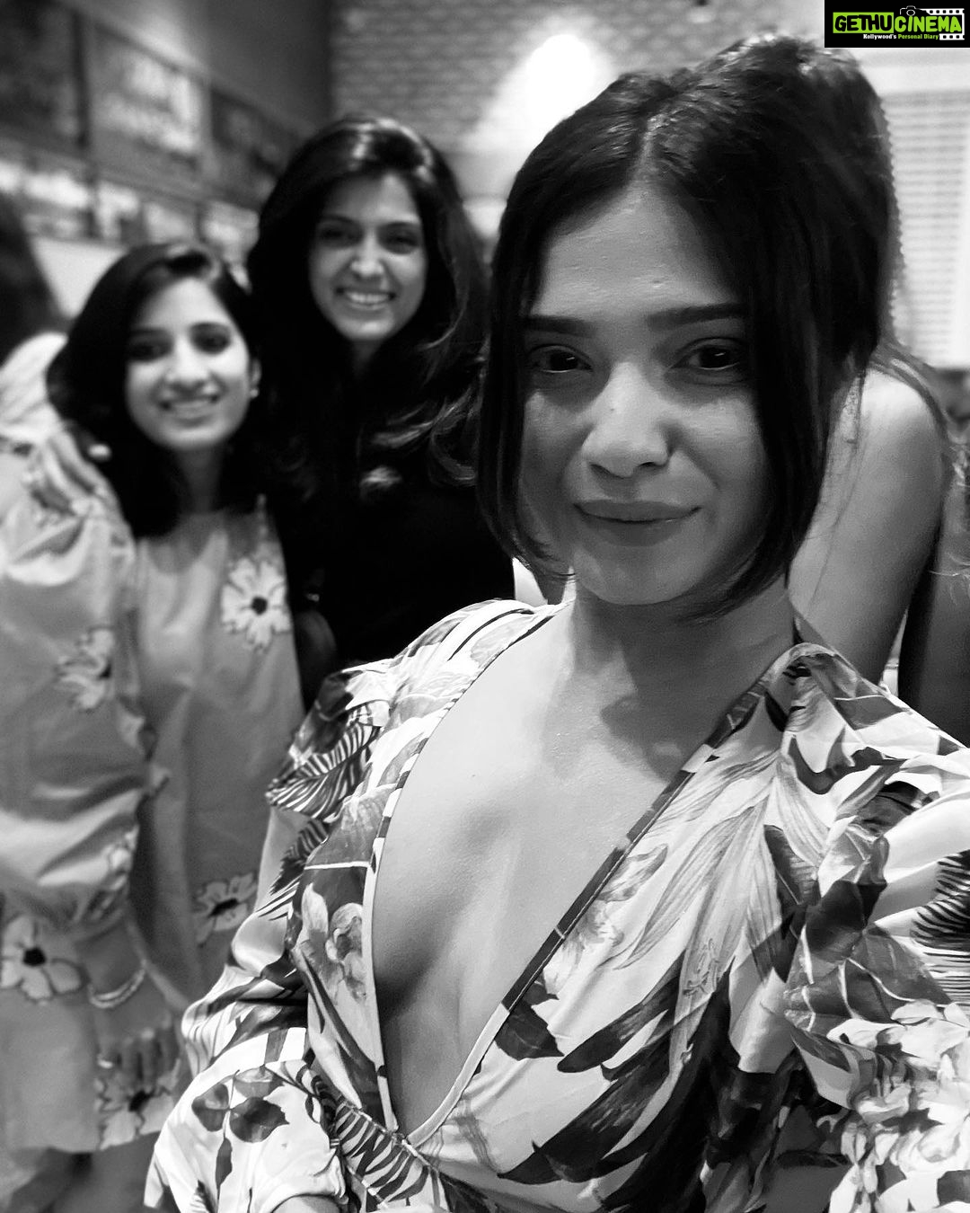 Bhakti Kubavat Instagram - | The Body Shop Experience | @thebodyshopindia @thebodyshop @sahibaa15 Ahmedabad, India