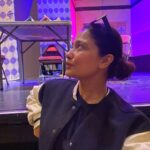 Bhakti Kubavat Instagram - 🎭 ISHARA ISHARA MA Theatre | Play | Drama | Stageshow | Act | Different names, one feeling : Peace! I still remember my heart pounding & butterflies in my tummy before every show, which was so new to me, as i have done more than 1000 shows as an anchor/emcee, bunch of films but this was different. I found MYSELF during these 14 shows in London & realized how beautiful the world of theater is. Thank you @patelasif27 for having faith in me and introducing me to to this new world of talent and sheer hard work. Thank you @jay_kapadiaofficial for teaching me the right techniques & directing it brilliantly. Had an opportunity to work with @pareshbhatt.official who kills it when he comes on the stage and a friend @aakashzalaofficial who selflessly does so much behind the stage apart from making a bang on the stage! Not to fail the beautiful music composition of @pritesh.sodha who nails it every single time. And ofcourse the charm of @harryparekh20 ! Thank you Pankajbhai for having us ! Cheers to the first of many more 🫶🏻 #theatre #drama #bhaktikubavat #actor #mumbaitheatre #london #stage #stageshow #isharaisharama