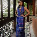 Bhakti Kubavat Instagram - Styling for @garvi_gurjari In frame @bhaktikubavat Corset by @woventales_india Clicked by @gaurang.anand Hair and makeup @mak_hair_designer Managed by @chintan.themediabox @themediabox18 . . . . . #styledbyniraali #indianartisans #fashionstylist #stylist #stylists #stylistsupportingstylists #stylistlife #shootdiaries #campaignshoot #sareestyling #indianhandlooms #handmade #stylediary #stylingdiaries #fashion #fashionphotography #conceptart #celebritystylist #celebritystyling #stylediary #stylistlife