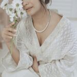 Bhakti Kubavat Instagram - Adorn yourself in the epitome of elegance with Zoya’s modern-day treasures. Every piece is a masterpiece, every moment a memory. 💎✨ 📍@palladiumahmedabad Shot by : @cinematicbyharsh Outfit : @labelritukumar Hair : @geetanjalisalon Makeup : @maccosmetics @maccosmeticsindia Palladium Ahmedabad Team: @karanbhalla2k8 @kushalthekhushhal #ZoyaJewels #EleganceRedefined #ModernLuxury #PalladiumAhmedabad #bhaktikubavat #goldjewellery