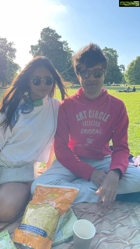 Bhakti Kubavat Instagram - Family 🫶🏻 London, United Kingdom