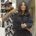 Bhakti Kubavat Instagram - 💫 Actress Bhakti Kubavat in the house of YOYO 💫 . . ✨ Bhakti went to HAIR RAP BY YOYO for her creative hair transformation with YOYO. ⚡️ Celebrity Stylist YOYO @hair_rap_by_yoyo Spotted Doing Her Hair Transformation. @bhaktikubavat @hair_rap_by_yoyo @hairrapbyyoyo @iamgarimaramchandani @thefilmyfox @gaurav_m_mahale_m__04 . . #hairtransformation #bhaktikubavat #celebritystylist #celebrityspotted #hairtrends #newlook #haircolour #hairrapbyyoyo🤘🔥 #yoyo #garimaramchandani #ahmedabaddiaries #trendinginahmedabad #dholiwood #gujaratifilmindustry #thefilmyfox #haircolour #artistlife #bestintown #hairvideos