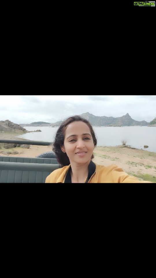 Bhamini Oza Instagram - Drive through the Naturally nurtured nature.. #rajasthan #myrajasthan Rajasthan, India