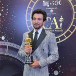 Bhamini Oza Instagram – @pratikgandhiofficial
I am just so proud of you! 
#Shimmy is even more special now ♥️

Repost from @pratikgandhiofficial 
——————————————————
It’s a great honour to be receiving the best actor award at @filmcriticsguild @criticschoicefilmawards for our beloved film #Shimmy. Thank you all the critics and jury members! 

Sharing this with the whole team of Shimmy! ❤️

@minitvonamazon @sikhya @iamchahattewani @bhaminioza @dishanoyonika  @guneetmonga @jaihmehta @iamchahattewani @achinjain20

#ShimmyOnAmazonminiTV