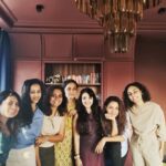 Bhamini Oza Instagram – Oh that’s us! All women with all hearts !!. And here is a strong reminder to our dearest producer @kajalgb , that it’s time for a show!
Thank you @ami_trivedi_official for showcasing your beautiful heart in your super beautiful house and flaunting freely your whole apartment including the society terrace. !! Love you!!
