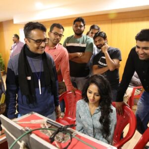 Bhamini Oza Instagram - Revisiting the memories onset #aummangalamsinglem behind the scenes.