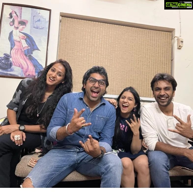 Bhamini Oza Instagram - What a treat, Bhavnagar❤️ Day 2 of promotions for #AumMangalamSinglem