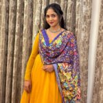 Bhavya Gowda Instagram – 💛
Outfit: @anthariya_ 
Jewels: @thespatika 
Hairstyle by: @anu_hairstylist_makeup_artist