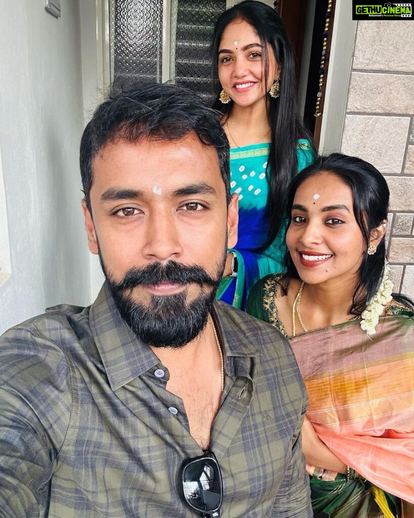 Bhavya Gowda Instagram - ದೀಪಗಳ ಹಬ್ಬ ದೀಪಾವಳಿಯ ಹಾರ್ದಿಕ ಶುಭಾಶಯಗಳು❤️ ಕಷ್ಟಗಳೆಂಬ ಕತ್ತಲೆ ಕಳೆದು, ಎಲ್ಲರ ಜೀವನದಲ್ಲಿ ಬೆಳಕೆಂಬ ಸುಖ, ಶಾಂತಿ, ಸಂತೋಷ, ಸಮೃದ್ಧಿ ನೆಲೆಯಾಗಲಿ☺️ Mallapura