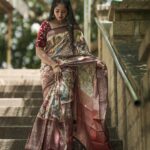 Bhavya Gowda Instagram - 🤎 Saree: @abhicollections1 MUA: @makeoverby_divyagowda Captured by: @umesh__photography___ Hairstyle by: @hairstylist_bangalore Jewels: @thespatika