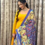 Bhavya Gowda Instagram – 💛
Outfit: @anthariya_ 
Jewels: @thespatika 
Hairstyle by: @anu_hairstylist_makeup_artist